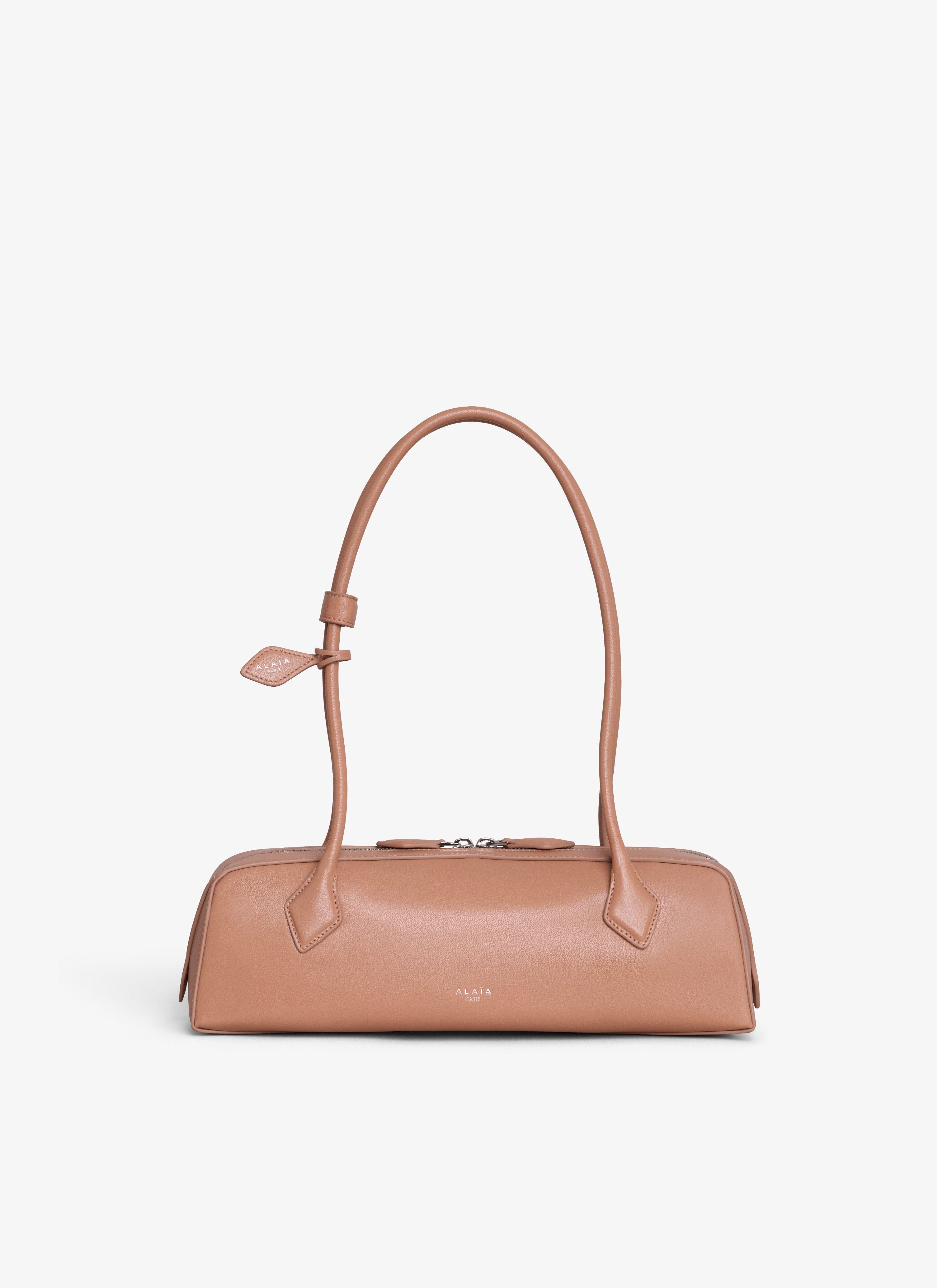 LE TECKEL MEDIUM BAG IN GOATSKIN LE TECKEL MEDIUM BAG IN GOATSKIN - maison-alaia.com